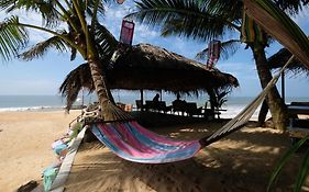 Bara Beach Home