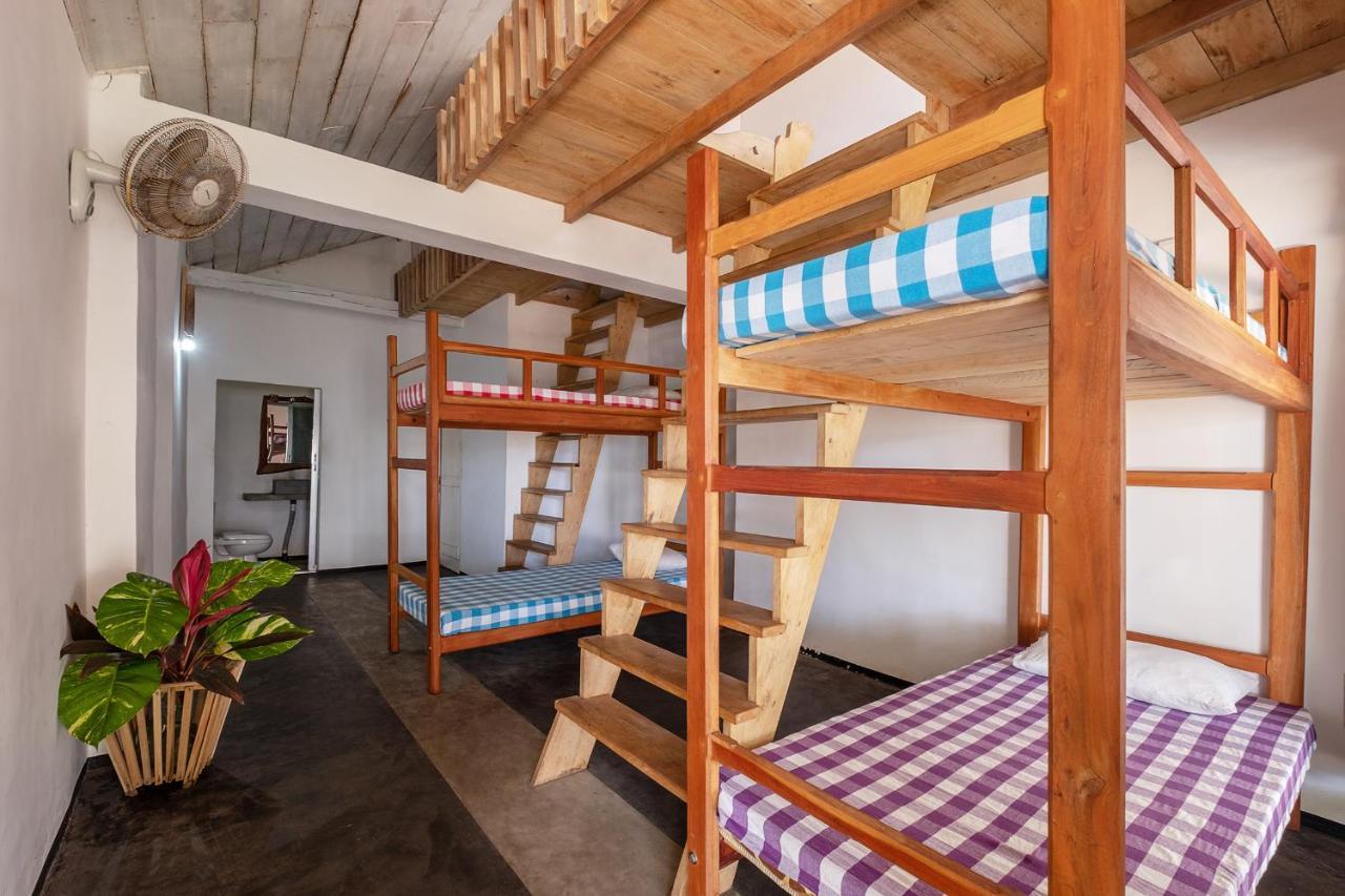 Bara Beach Home Галле Экстерьер фото